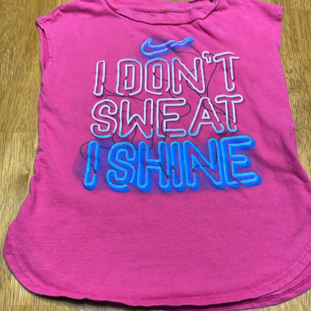 Girls sleeveless Nike shirt